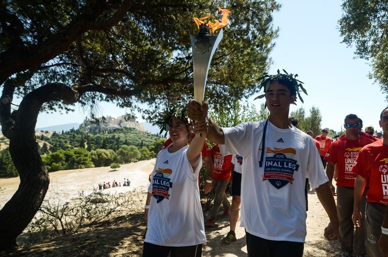 Special Olympics: Άναψε η Φλόγα για τους 14ους Θερινούς (photos)