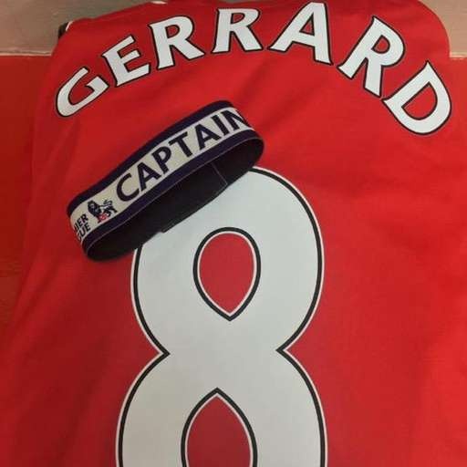 Το «Άνφιλντ» χαιρέτησε τον Τζέραρντ (videos+photos)