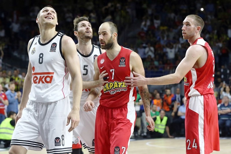 Κόντρα Ματσιούλις – Σπανούλη (photos)