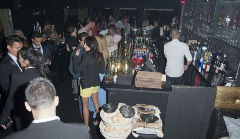 Παρτάρει και δεν σταματάει τη μπάλα ο Σισέ! (photos)
