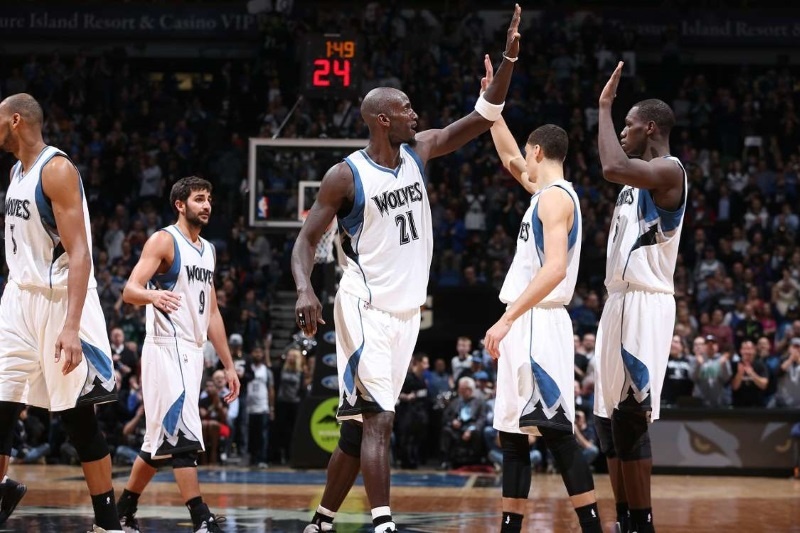 Happy birthday Mr. Basketball (photos&videos)