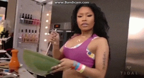 Μοιράζουν… εγκεφαλικά Beyonce και Minaj! (gifs)