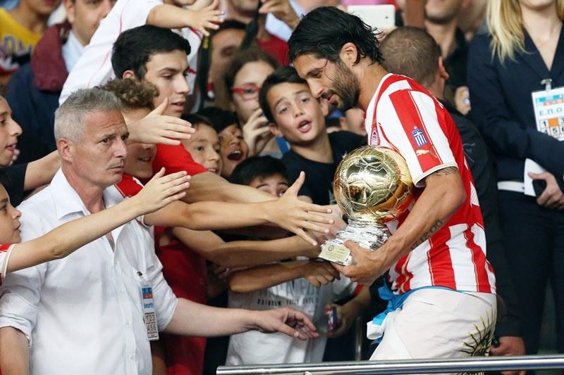 Η βράβευση του Ντομίνγκες (photos)