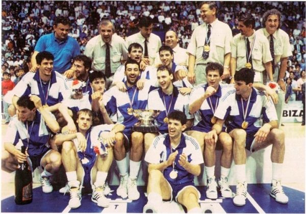 Η μέρα που έφυγε ο «Μότσαρτ» (photos+videos)