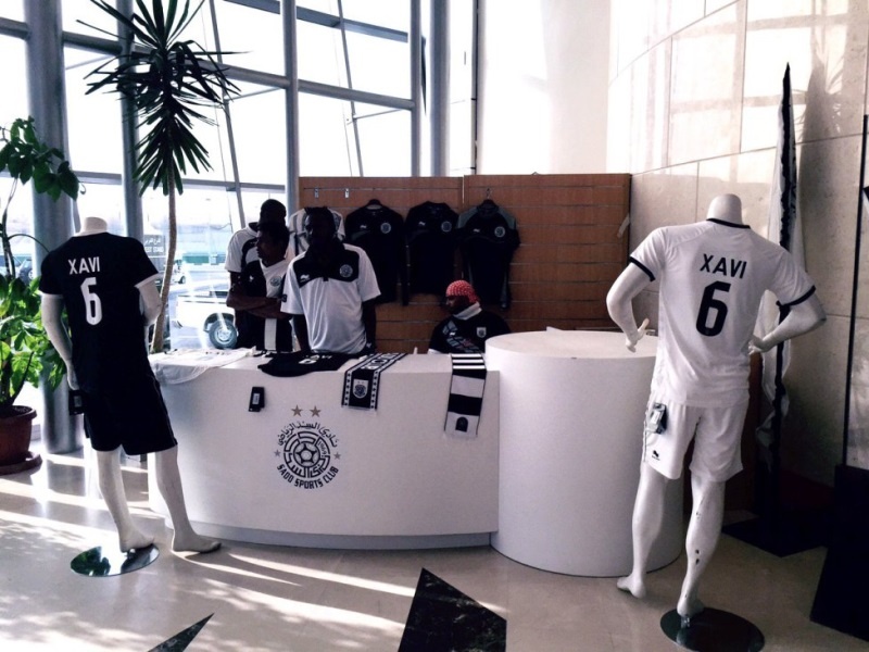 Έγινε… σεΐχης ο Τσάβι! (photos)