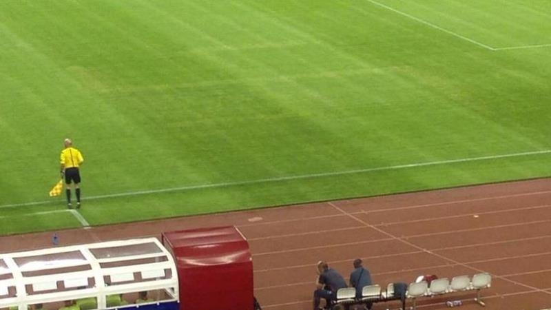 Κροάτες ζωγράφισαν σβάστικα στο γήπεδο! (photos)