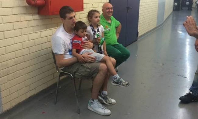 Νέα υπόκλιση στον Διαμαντίδη! (photo)