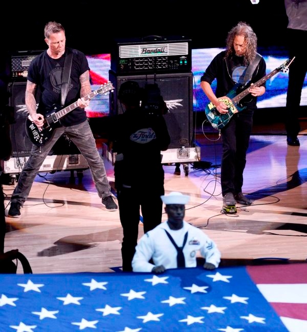 Με Metallica ο τελικός του NBA! (photos+video)