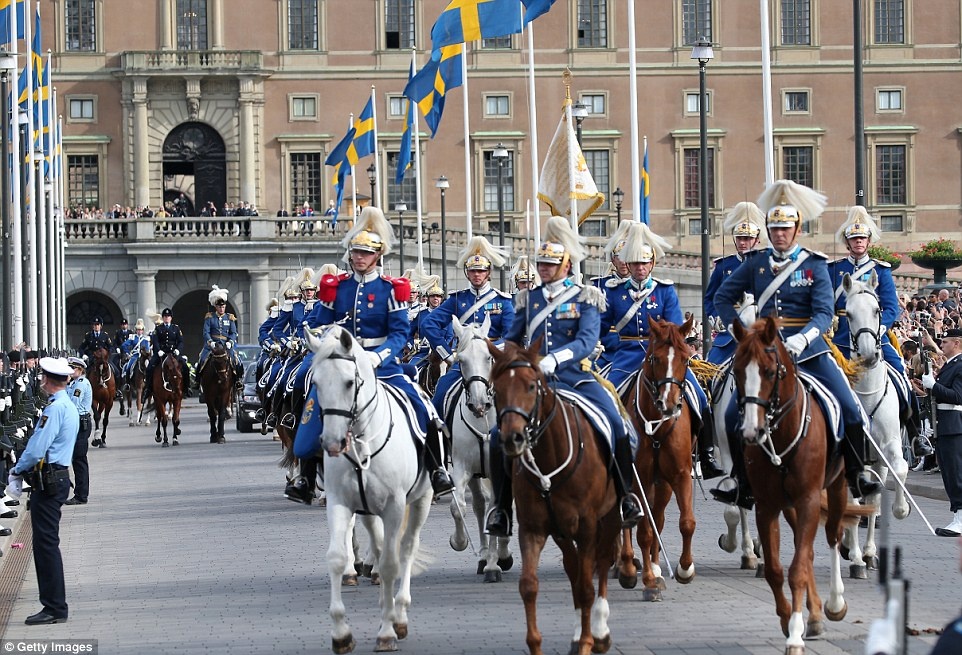 Όλη η Βασιλική Οικογένεια σε μία εικόνα! (photos)