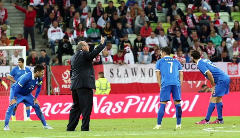 Σβηστά η Ελλάδα, 0-0 με Πολωνία (photos)