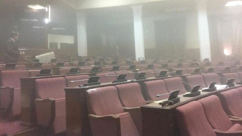 Επίθεση Ταλιμπάν στο κοινοβούλιο του Αφγανιστάν! (photos+videos)