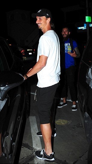 Τα… έσπασε στο Λος Άντζελες ο Ιμπραΐμοβιτς (photos+video)