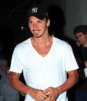 Τα… έσπασε στο Λος Άντζελες ο Ιμπραΐμοβιτς (photos+video)