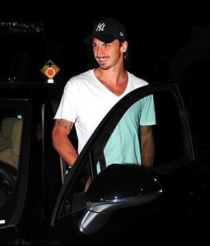 Τα… έσπασε στο Λος Άντζελες ο Ιμπραΐμοβιτς (photos+video)