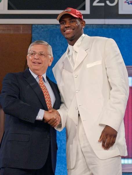 Οι χειρότερες στιλιστικές επιλογές στην ιστορία των Draft (photos)