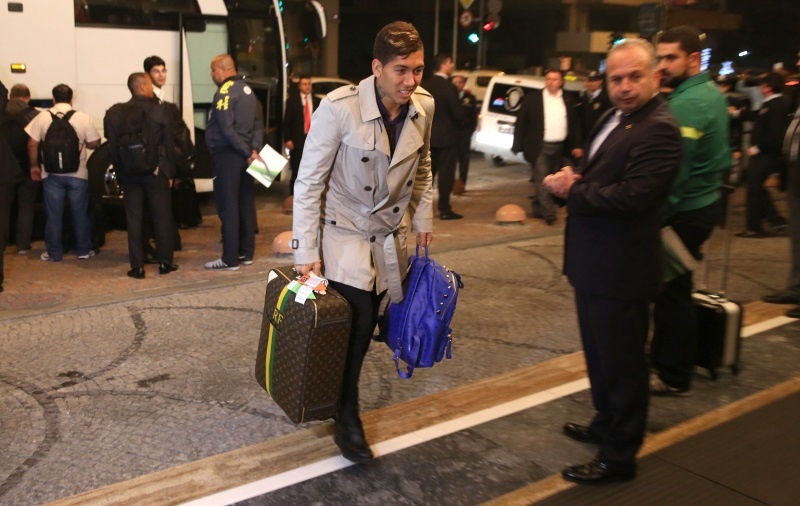 Ρομπέρτο Φιρμίνο: Με... δανεικά στο «Άνφιλντ» (photos&videos)