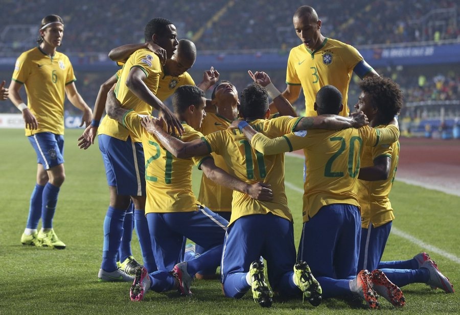 Εκτός Copa America η Βραζιλία (photos+videos)