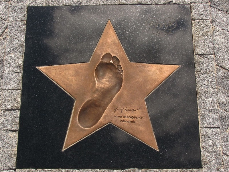 Αποχαιρετώντας τον Γιόζεφ Μάζοπουστ (photos&videos)