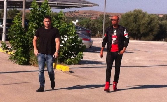 Απίστευτο ντύσιμο από Τζιμπούρ! (photo)