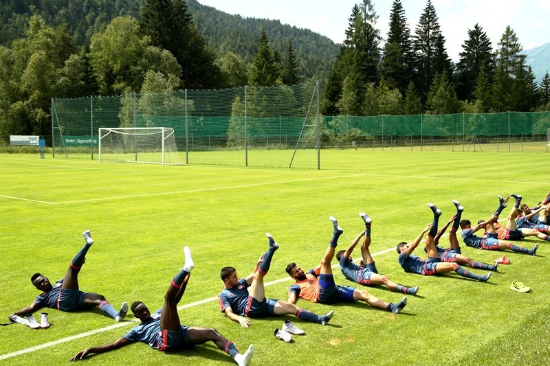 Ολυμπιακός: Ξεκίνησαν τα βάσανα στο Ζέεφελντ (photos)