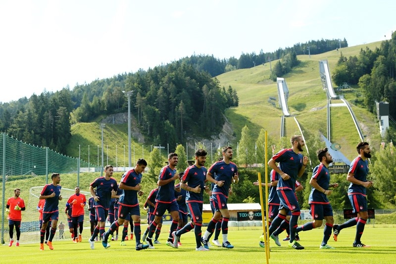 Ολυμπιακός: Ξεκίνησαν τα βάσανα στο Ζέεφελντ (photos)