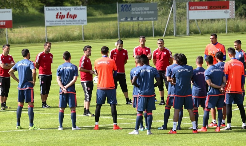 Ολυμπιακός: Ξεκίνησαν τα βάσανα στο Ζέεφελντ (photos)