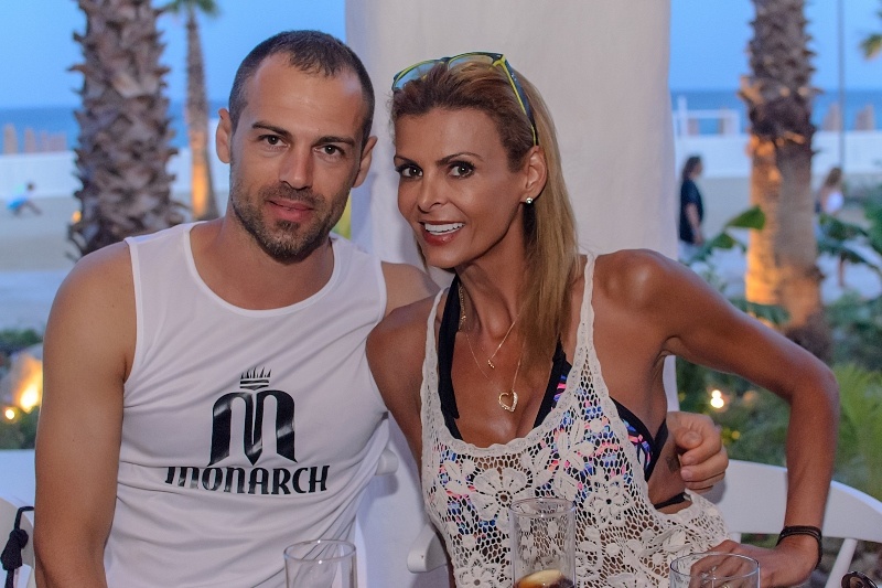 Απίστευτο! Τα… πάντα όλα απ’ το πάρτι του Σισέ στη Μύκονο με 80 κλικς! (photos)