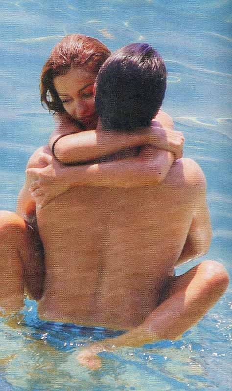 Μας πέταξε τα μάτια έξω! Καυτά ερωτικά παιχνίδια από Φουρέιρα στην παραλία! (photos)