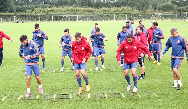 Ολυμπιακός: Ενόχληση ο Μαζουάκου (photos)