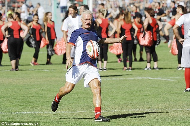 Σκόραρε σε αγώνα... ράγκμπι ο Ζιντάν!!! (photos)