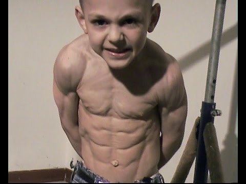 Σοκάρουν οι εικόνες του 11χρονου bodybuilder Τζιουλιάνο Στρόε! (photos&videos)