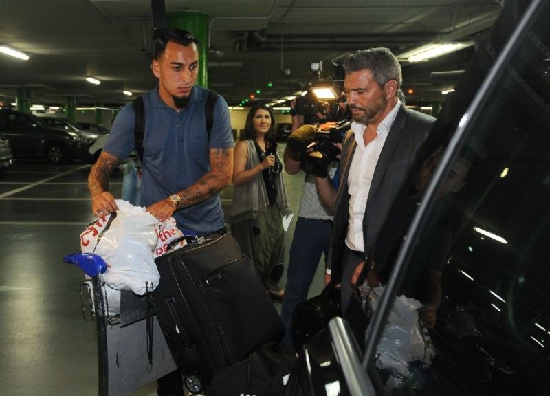 Μπενφίκα: Στην Λισαβόνα ο Μήτρογλου! (photos+video)