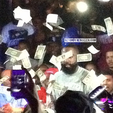 Τζέιμς Χάρντεν: Από το παρκέ στα strip clubs! (photos)