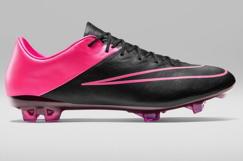 Ποιό από τα νέα παπούτσια του Σάντσες τα «σπάει» περισσότερο; (photos&poll)