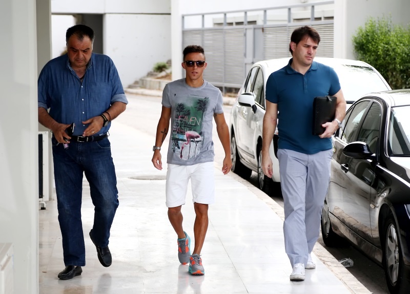 Μπουονανότε: «Ήρθα σε μεγάλο κλαμπ για τίτλους» (photos)