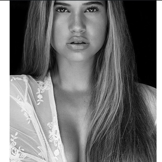 Ο Κριστιάνο Ρονάλντο την… έπεσε σε 16χρονη! (photos)