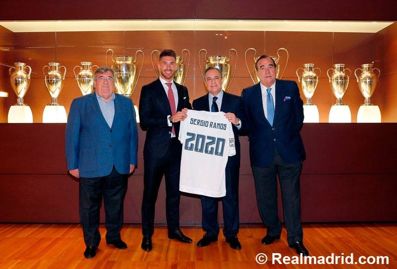 Οι υπογραφές… ζωής του Ράμος με τη Ρεάλ Μαδρίτης! (video+photos)