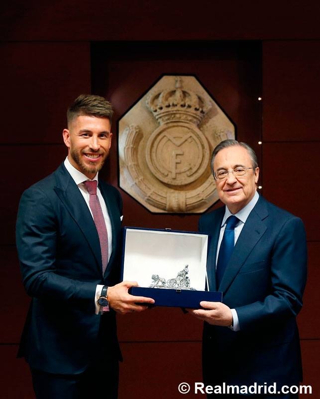 Οι υπογραφές… ζωής του Ράμος με τη Ρεάλ Μαδρίτης! (video+photos)