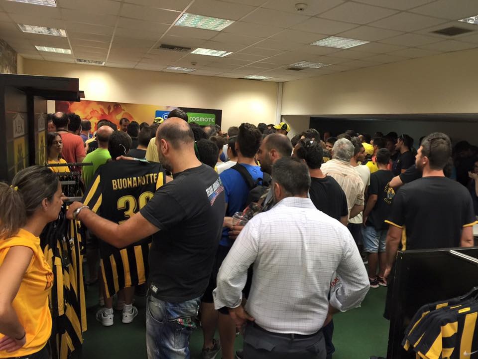 Πανικός με Μπουονανότε! (photos)