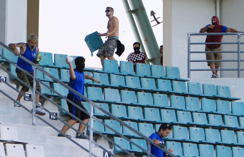 «Κλικ» από τα επεισόδια στο Βόλο! (photos)