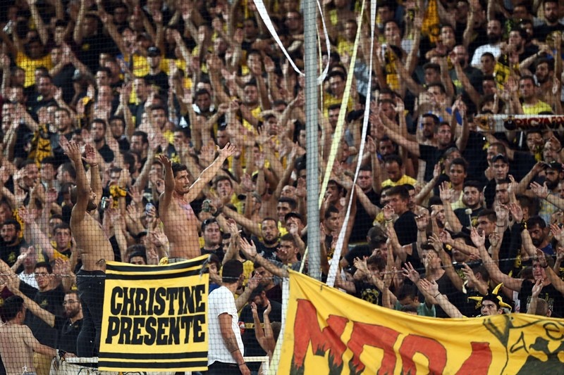 «Δικέφαλε θα τρελαθώ» (videos+photos)