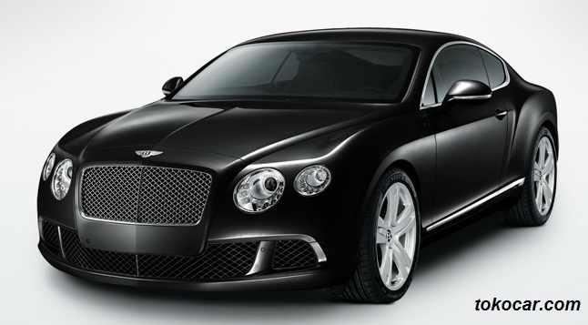 Η τρομερή Bentley του Μπερμπάτοφ! (photos)