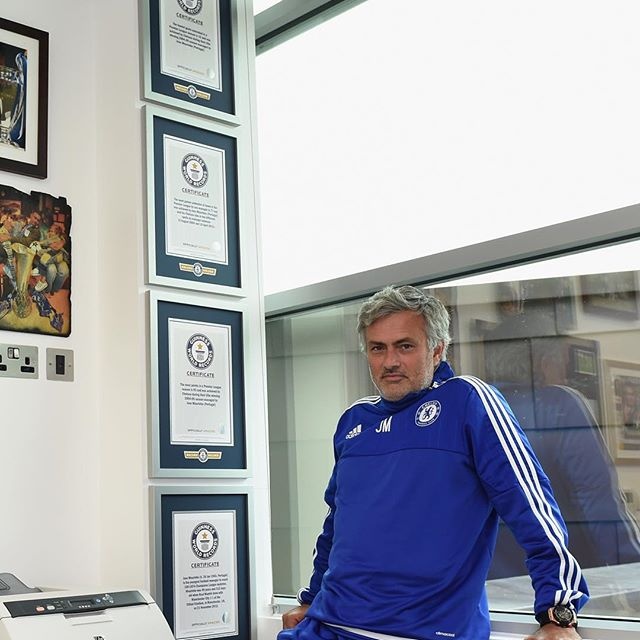 «Πενταπλός» Μουρίνιο στο βιβλίο Guiness! (photo)