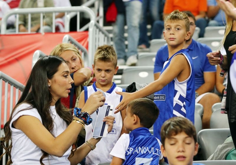 Η «γαλανόλευκη» κερκίδα! (photos)