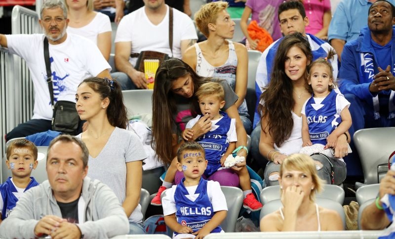Η μεγάλη ελληνική οικογένεια του Ζάγκρεμπ! (photos)