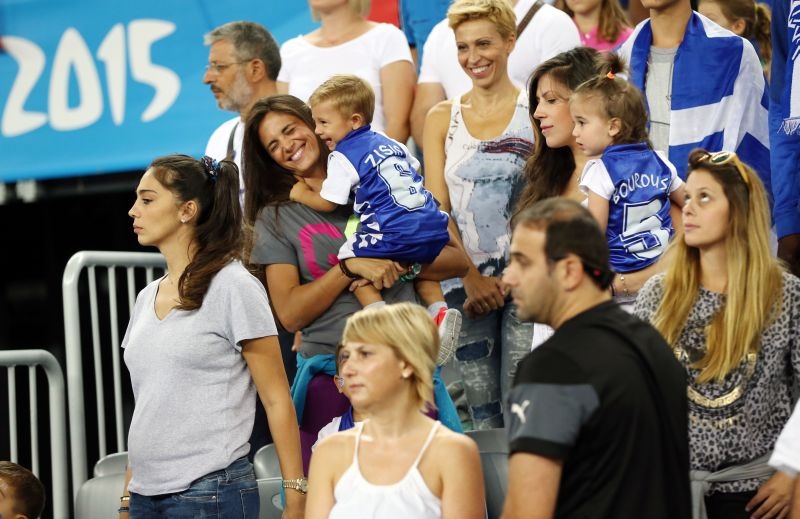 Η μεγάλη ελληνική οικογένεια του Ζάγκρεμπ! (photos)