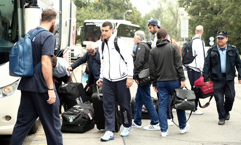 Ελλάδα: Στην Γαλλία η Εθνική (photos)