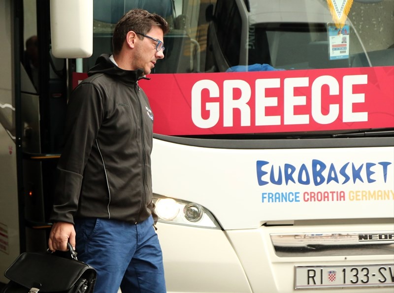 Ελλάδα: Στην Γαλλία η Εθνική (photos)