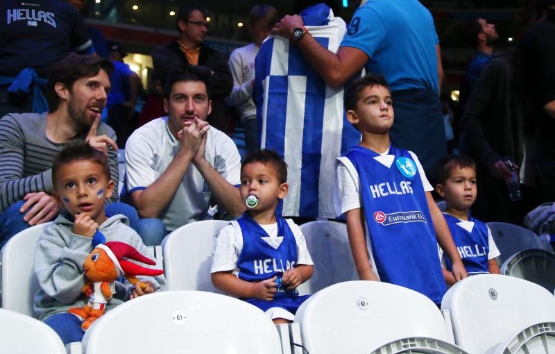 «Οικογένεια» και στη Γαλλία (photos)