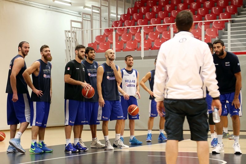 Γροθιά για την πρόκριση (photos)